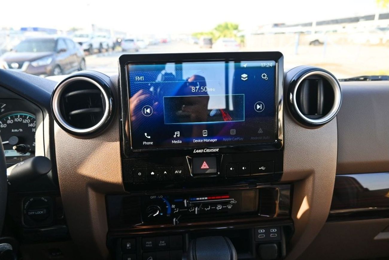 تويوتا لاند كروزر بيك آب تويوتا لاند كروزر 2024 بنزين 4.0L