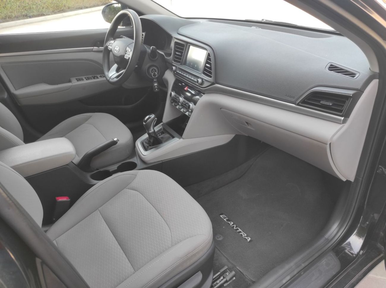 Hyundai Elantra GL 2.0L Hyundai Elantra 2020 usa full automatic