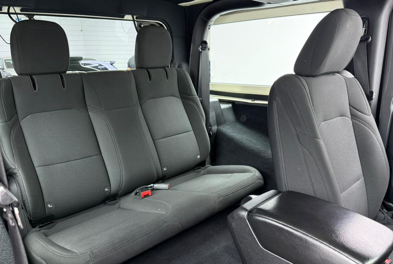 جيب رانجلر 2018 Jeep Wrangler Sport, Full Service History, Excellent Condition, GCC