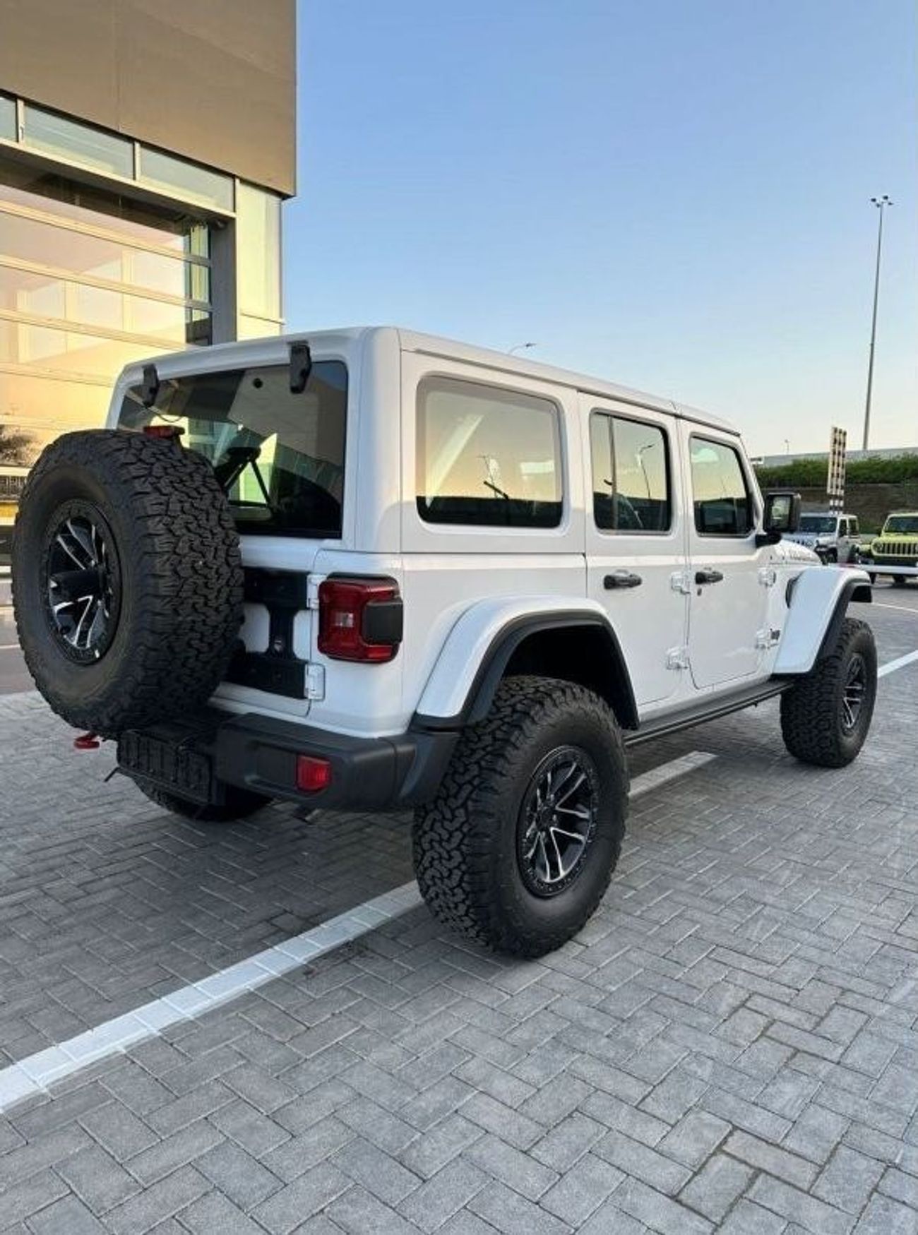 Jeep Wrangler 3.6L PETROL RUBICON AUTOMATIC TRANSMISSION (FOR RE-EXPORT ONLY)
