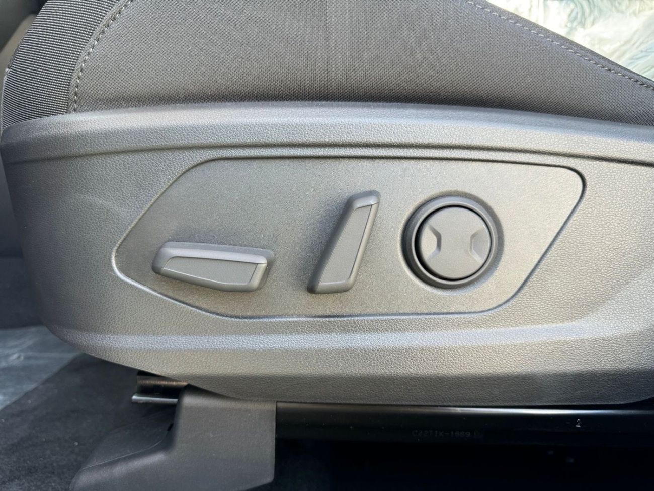 Kia Sportage EX 1.6T - 2025 MODEL