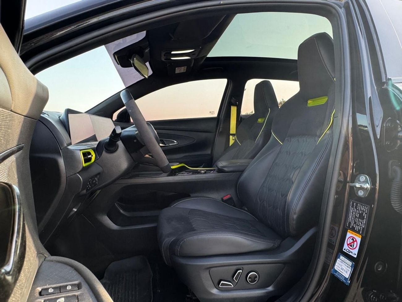 Changan UNI-T Changan Uni-T Sport،2024 GCC Top of range