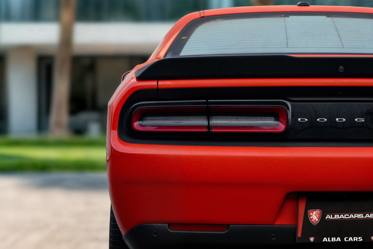 Dodge Challenger Challenger | 3,325 P.M | 0% Downpayment | R/T | V8 | Dodge Warranty + Service Contract til 2027!