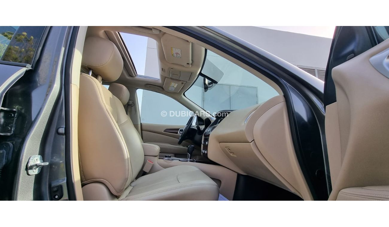 Nissan Pathfinder SL 4WD - 3.5L V6 - GREY -2019