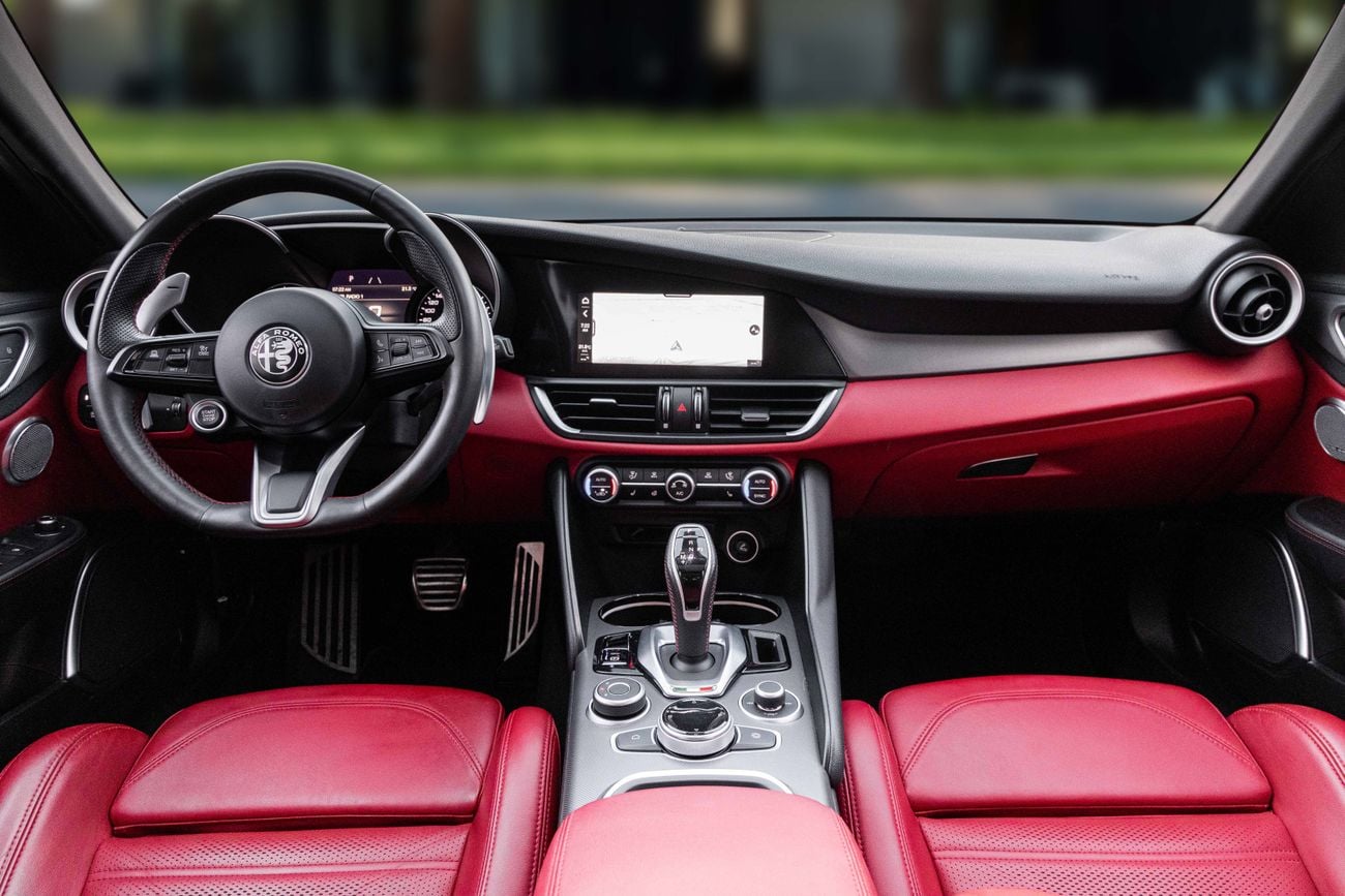 Alfa Romeo Giulia Alfa Romeo Giulia Velove