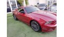 Ford Mustang Ford Mustang model 2014 coupe, red color with black interior, in excellent condition, you do not nee