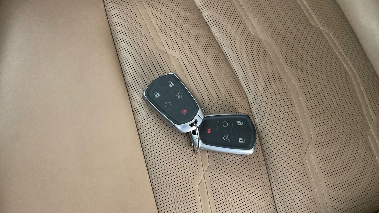 كاديلاك XT5 Premium Luxury | شامل الضمان | 0 ﺪﻔﻋﺓ ﺃﻮﻟﻯ