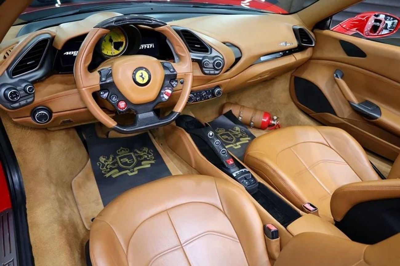 فيراري 488 سبايدر STD 2017 Ferrari 488 Spider, Carbon Exterior/Interior, Passenger Display, GCC Specs!!
