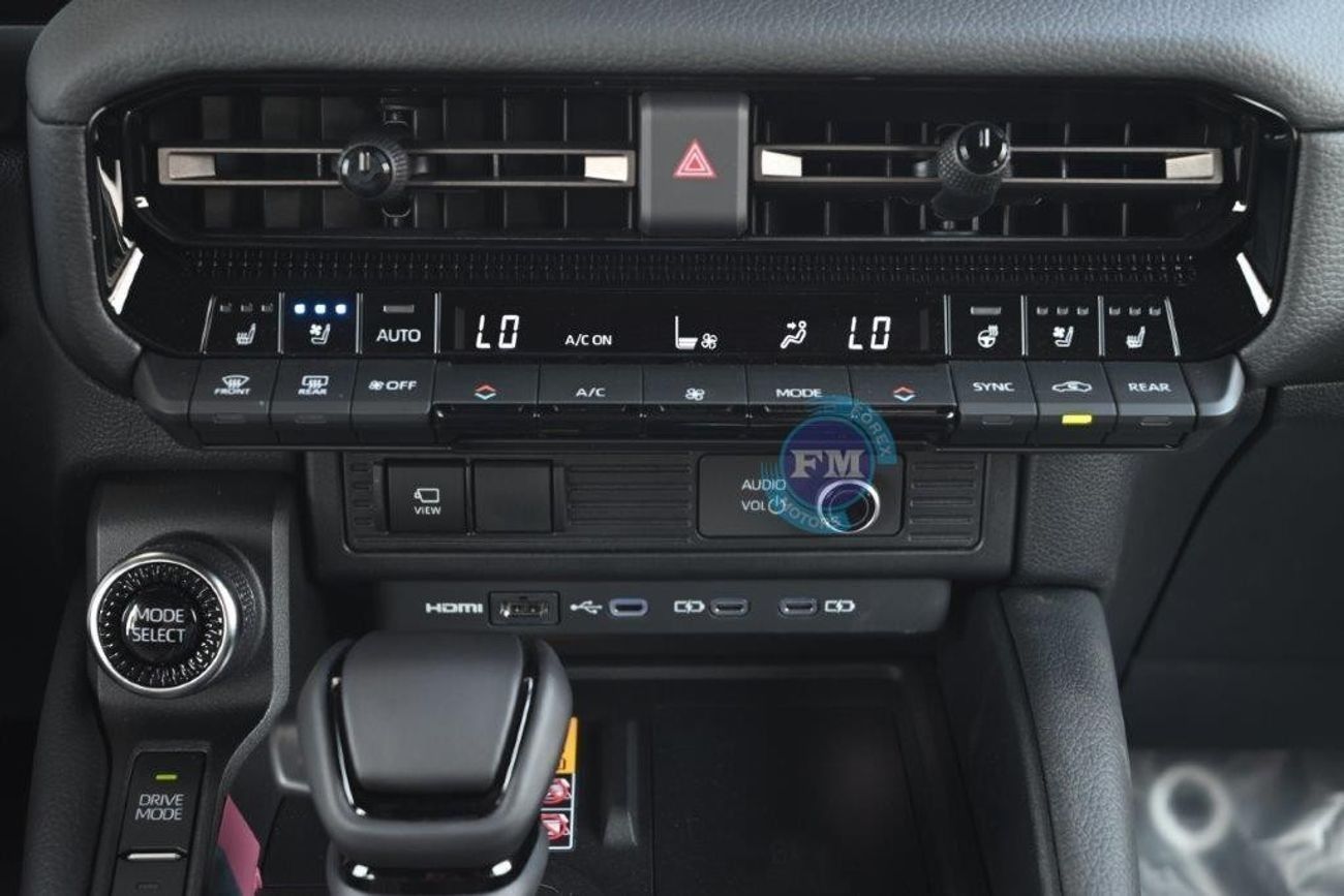 تويوتا برادو Adventure 2.4L Petrol 4WD 7 Seater Automatic