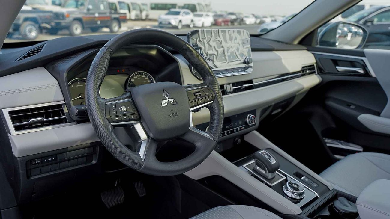 ميتسوبيشي آوتلاندر