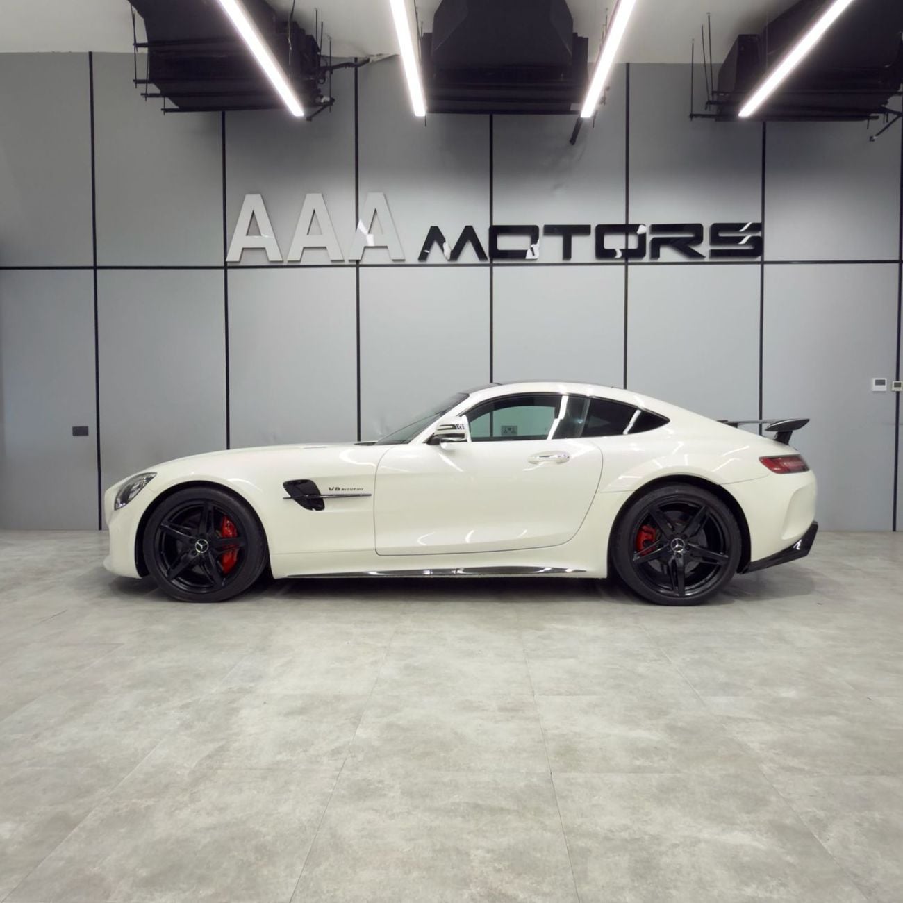 Mercedes-Benz AMG GT S Japan Specs | No Accidents | Low Mileage
