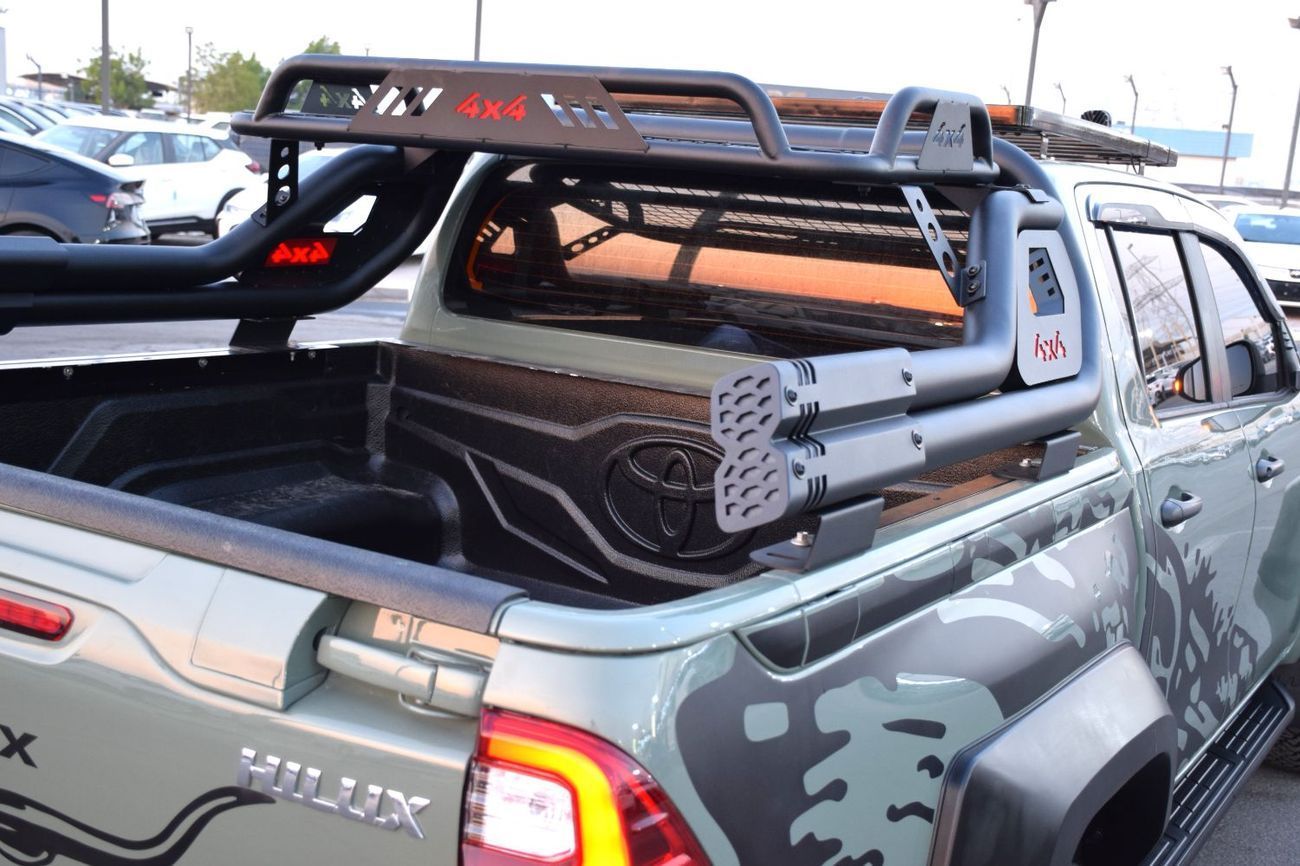 تويوتا هيلوكس S GLX 2.8L AWD A/T