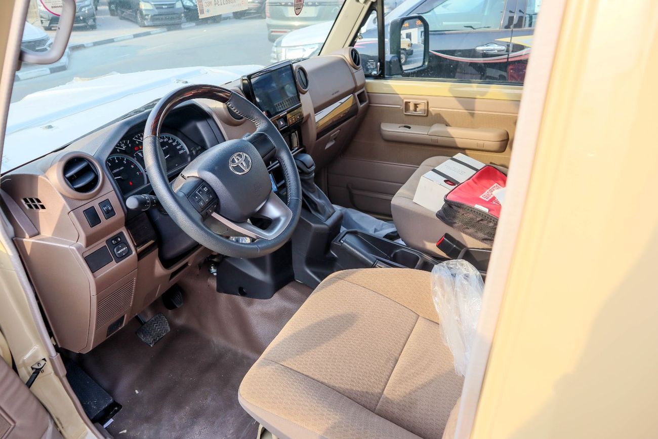 Toyota Land Cruiser Pick Up Single Cab Std 4.0L toyota land cruiser single cab 4.0L 2024 model