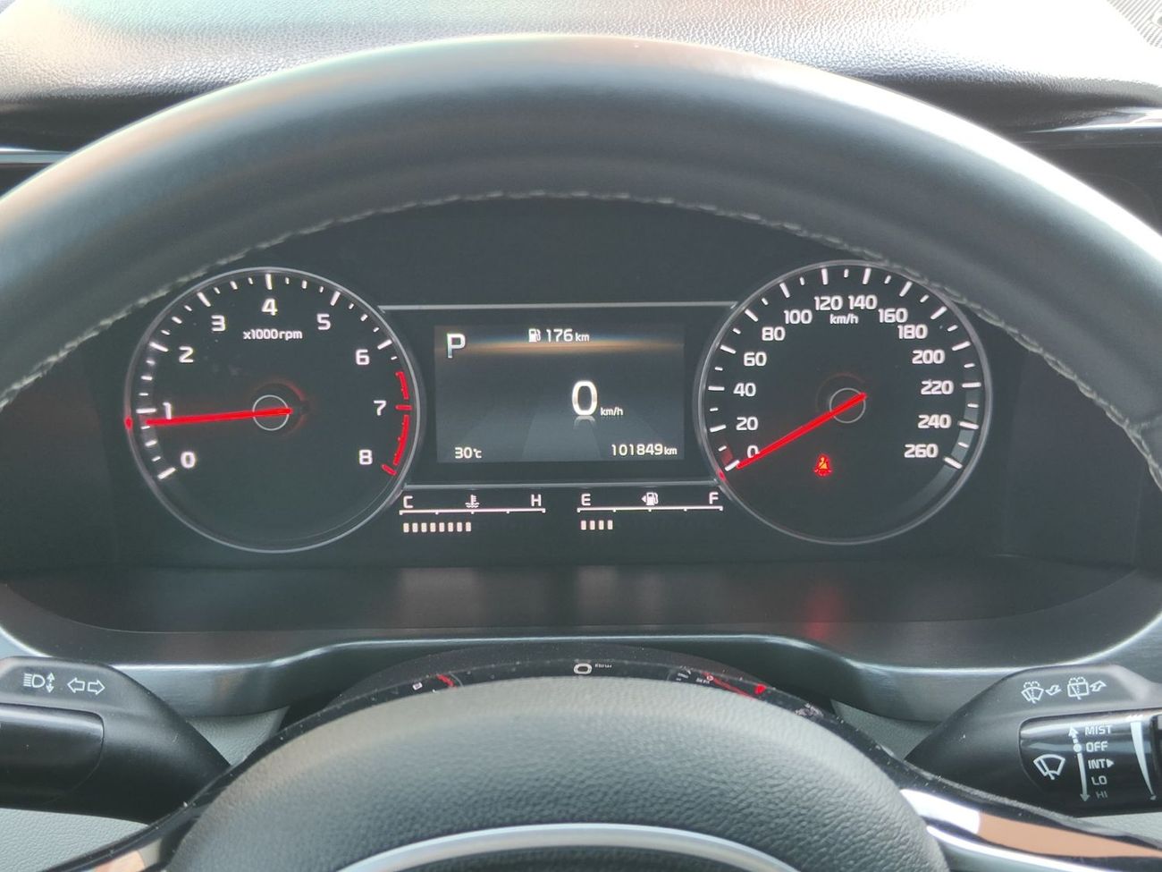 Kia Sorento 2.5L LX (RWD)