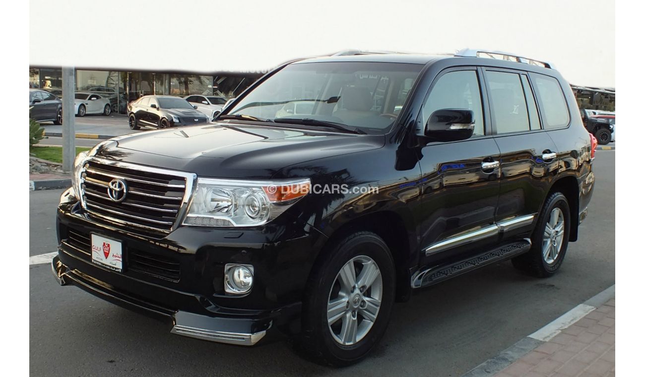 Toyota Land Cruiser GXR V6