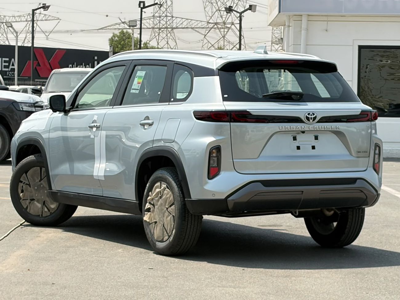 Toyota Urban Cruiser 1.5L V4 Petrol | Leather Seats| 360* Camera| Heads up Display | Digital AC | 2026MY