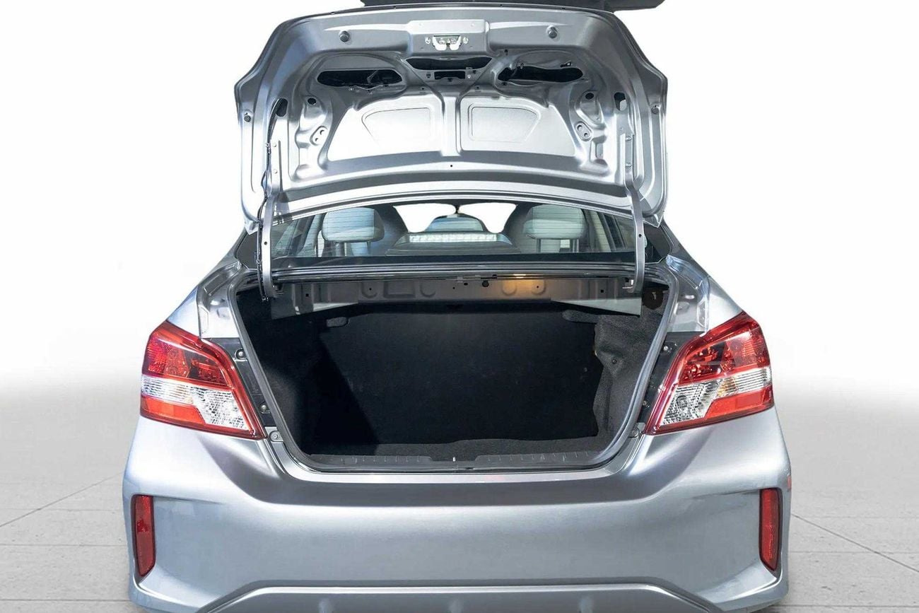 ميتسوبيشي اتراج GLX 1.2