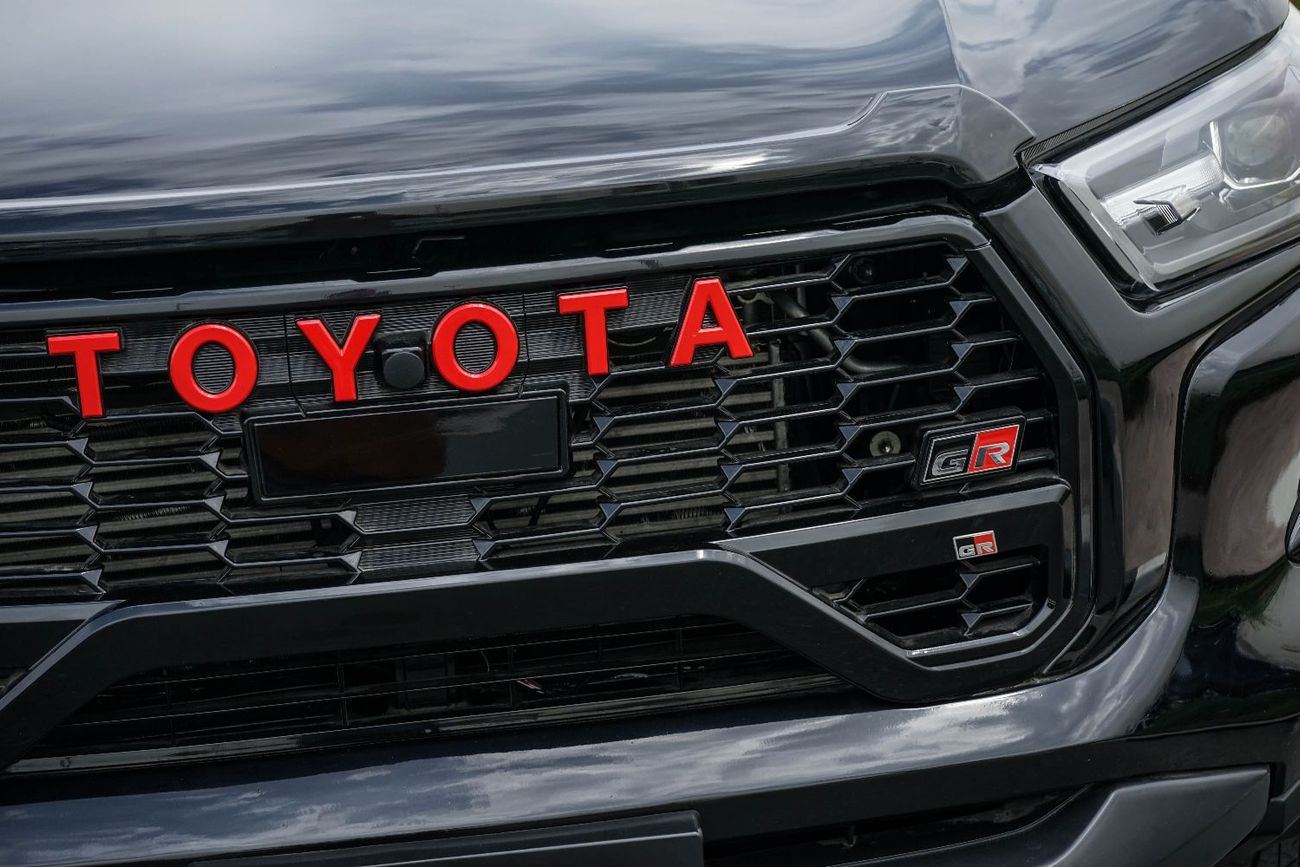 تويوتا هيلوكس