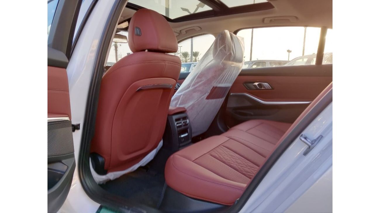 BMW i3 i3   35L / SEDAN / RWD / 0 KM Electric Car White color