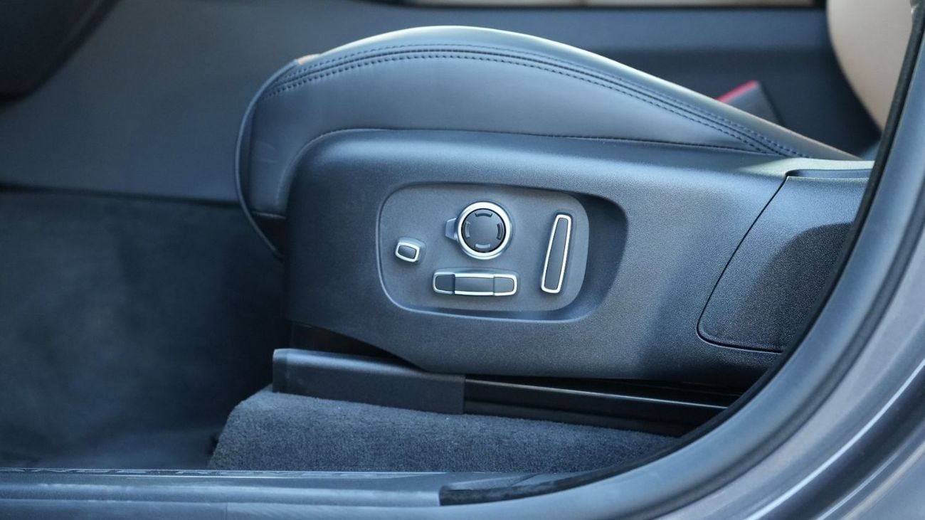 لاند روفر رينج روفر فيلار HSE-DYNAMIC P400 V6 2025 Export Only