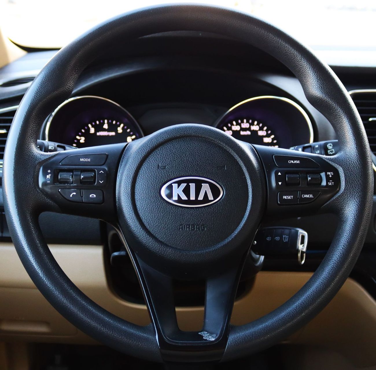 Kia Carnival 2020 Kia Grand Carnival LX (YP), 5dr MPV, 3.3L 6cyl Petrol, Automatic, Front Wheel Drive