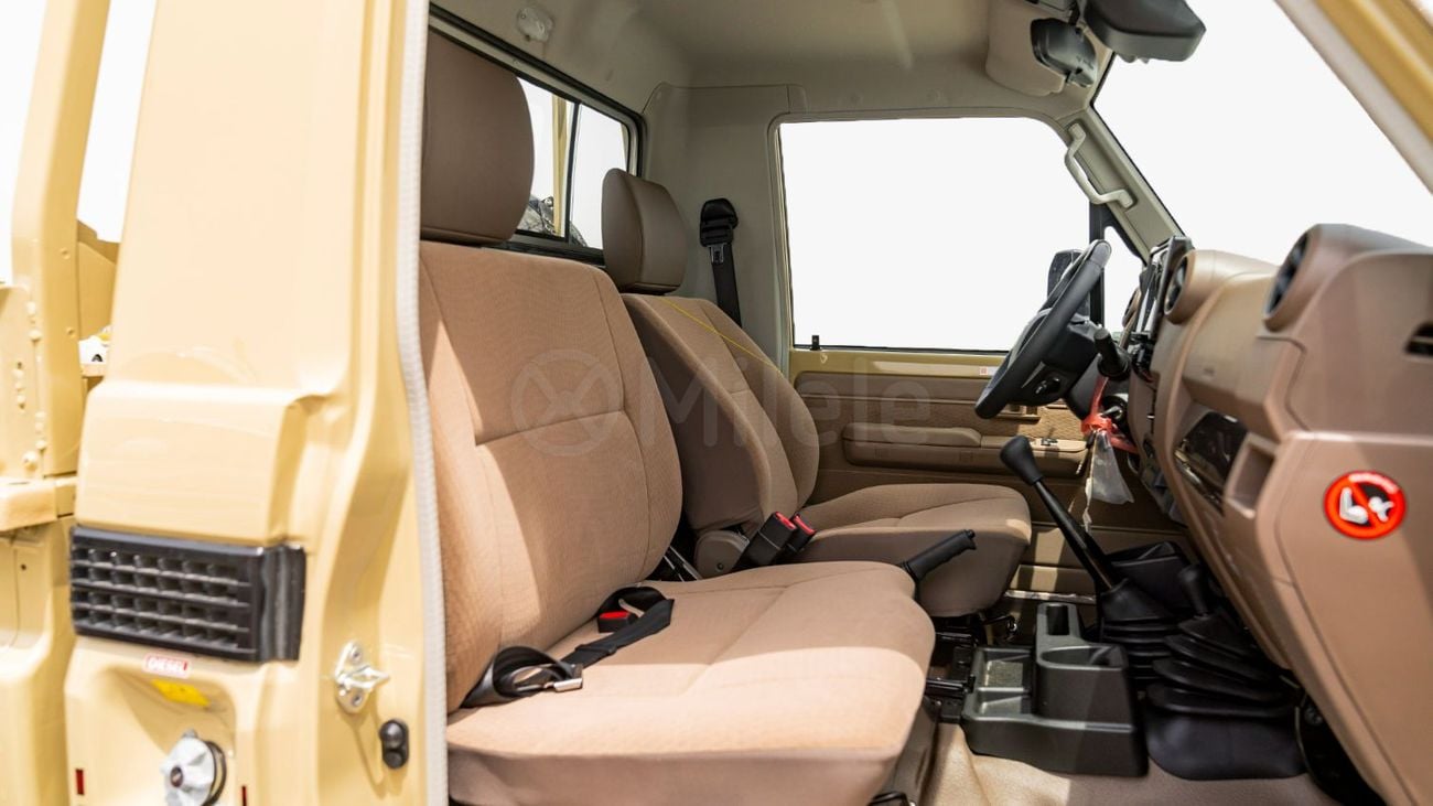 Toyota Land Cruiser Pickup 70 LX Toyota Land Cruiser 79 SC | 2-YEAR WARRANTY + SERVICE AVAILABLE | IN-HOUSE FINANCING | 0% DOWNPAY