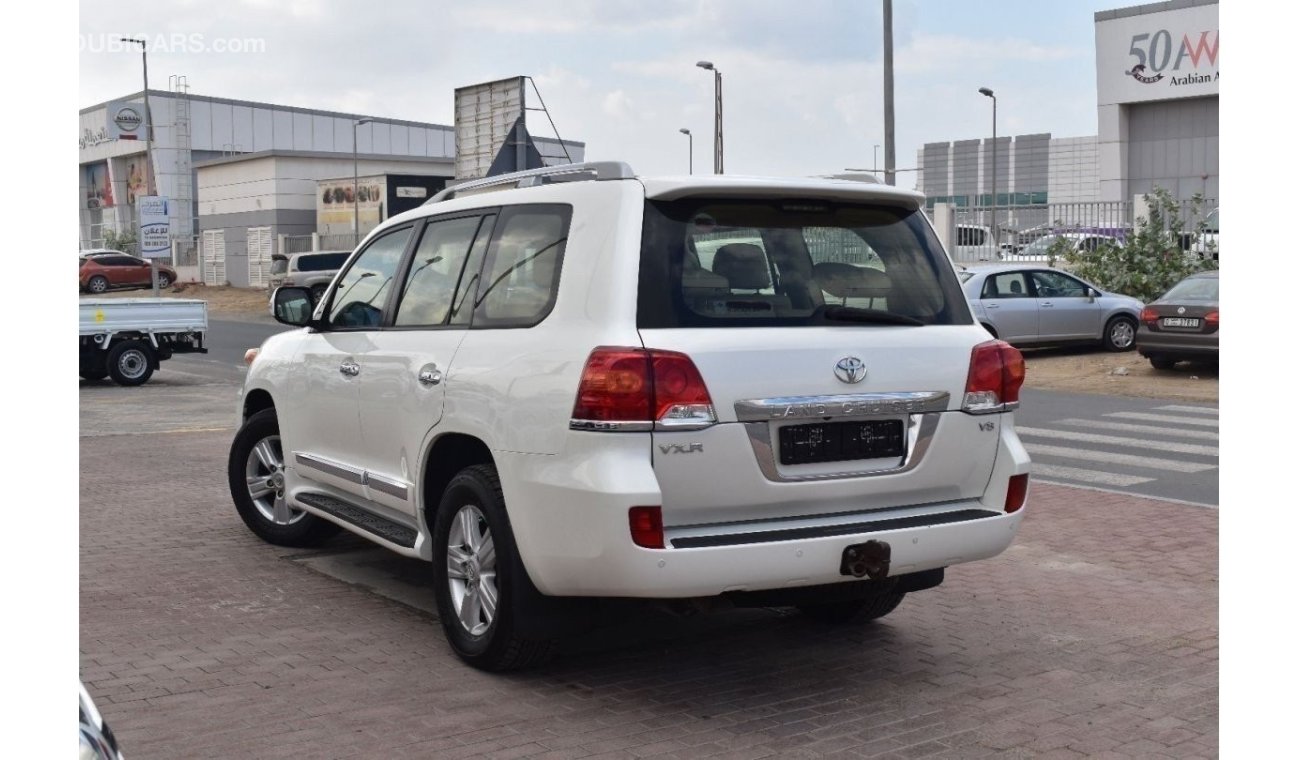 Toyota Land Cruiser 2013 | TOYOTA LAND CRUISER | VXR V8 7-SEATER | AUTOMATIC TRANSMISSION | VERY WELL-MAINTAINED | SPECT