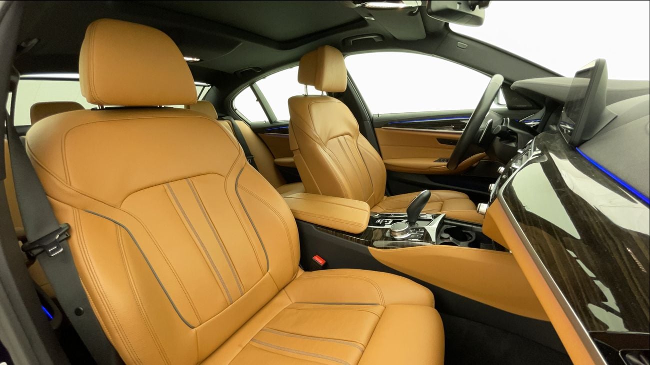 بي أم دبليو 530i M SPORT 2 | بدون دفعة مقدمة | اختبار القيادة في المنزل