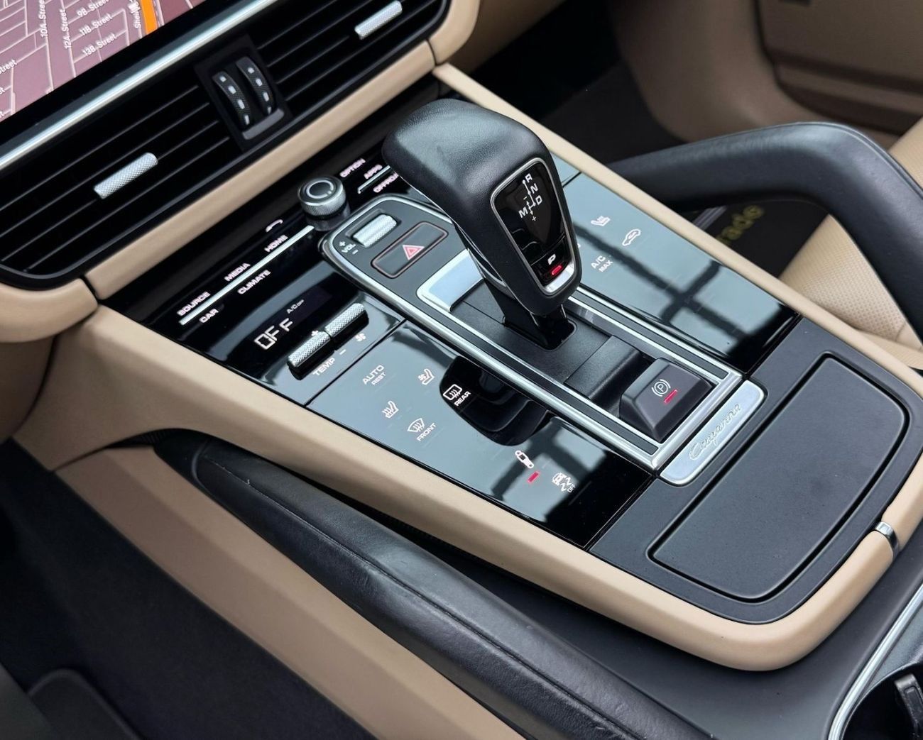 Porsche Cayenne S 2.9L (440 HP) 2018 Porsche Cayenne S, 2025 Porsche Warranty, Full Porsche Service History, GCC