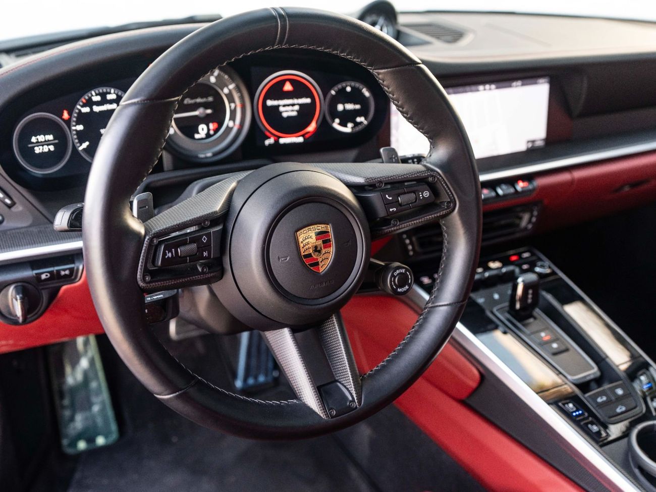 Porsche 911 Turbo S 3.8L (640 HP) Coupe