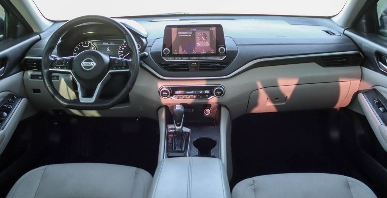 نيسان ألتيما 2.5 SV Nissan Altima 2.5L 2021 original paint GCC  accident-free in excellent condition 1076 P.M