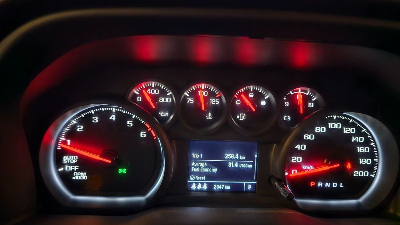 شيفروليه سيلفارادو Custom