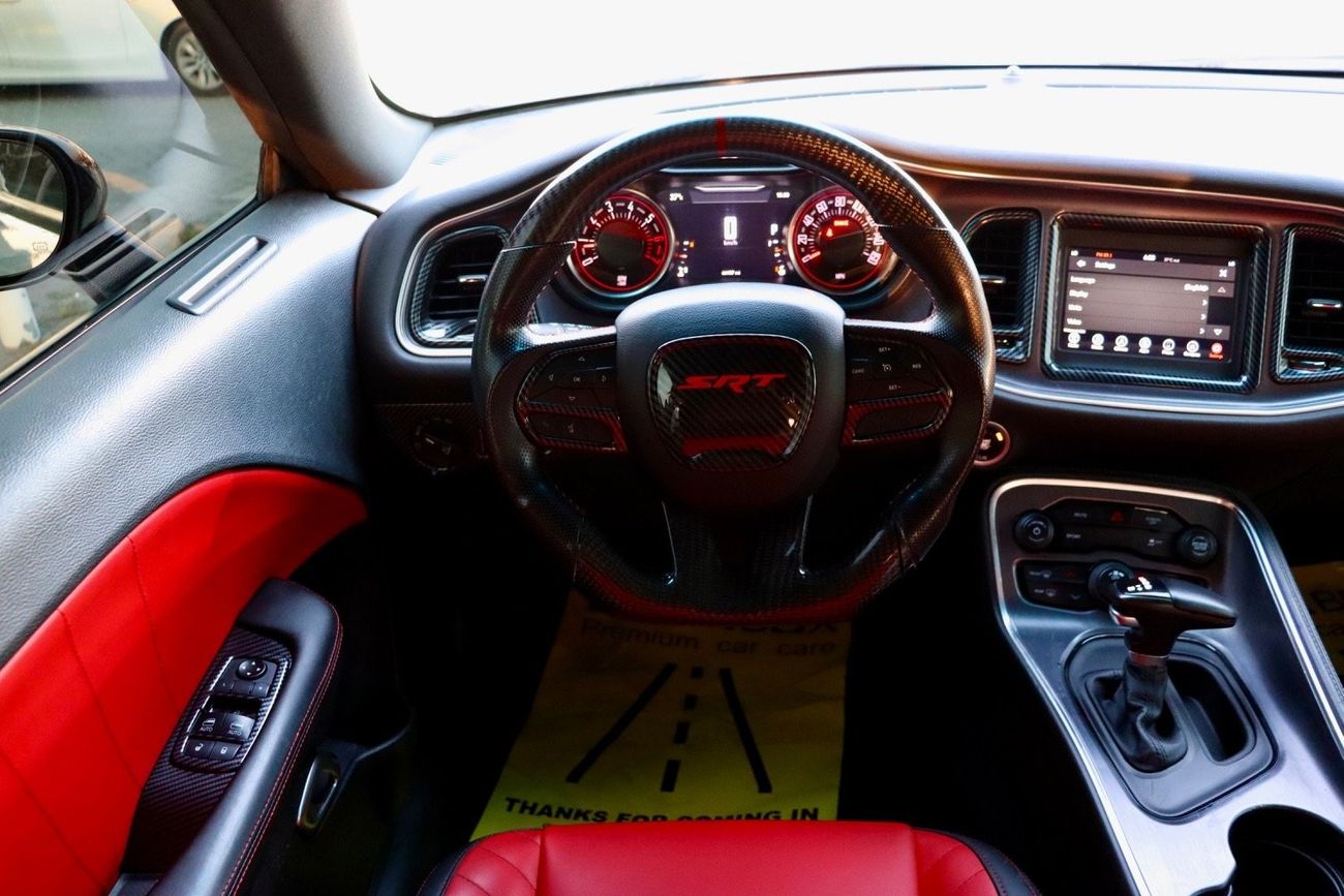 Dodge Challenger Dodge Challenger R/T / USA / 2018 / 5.7L /