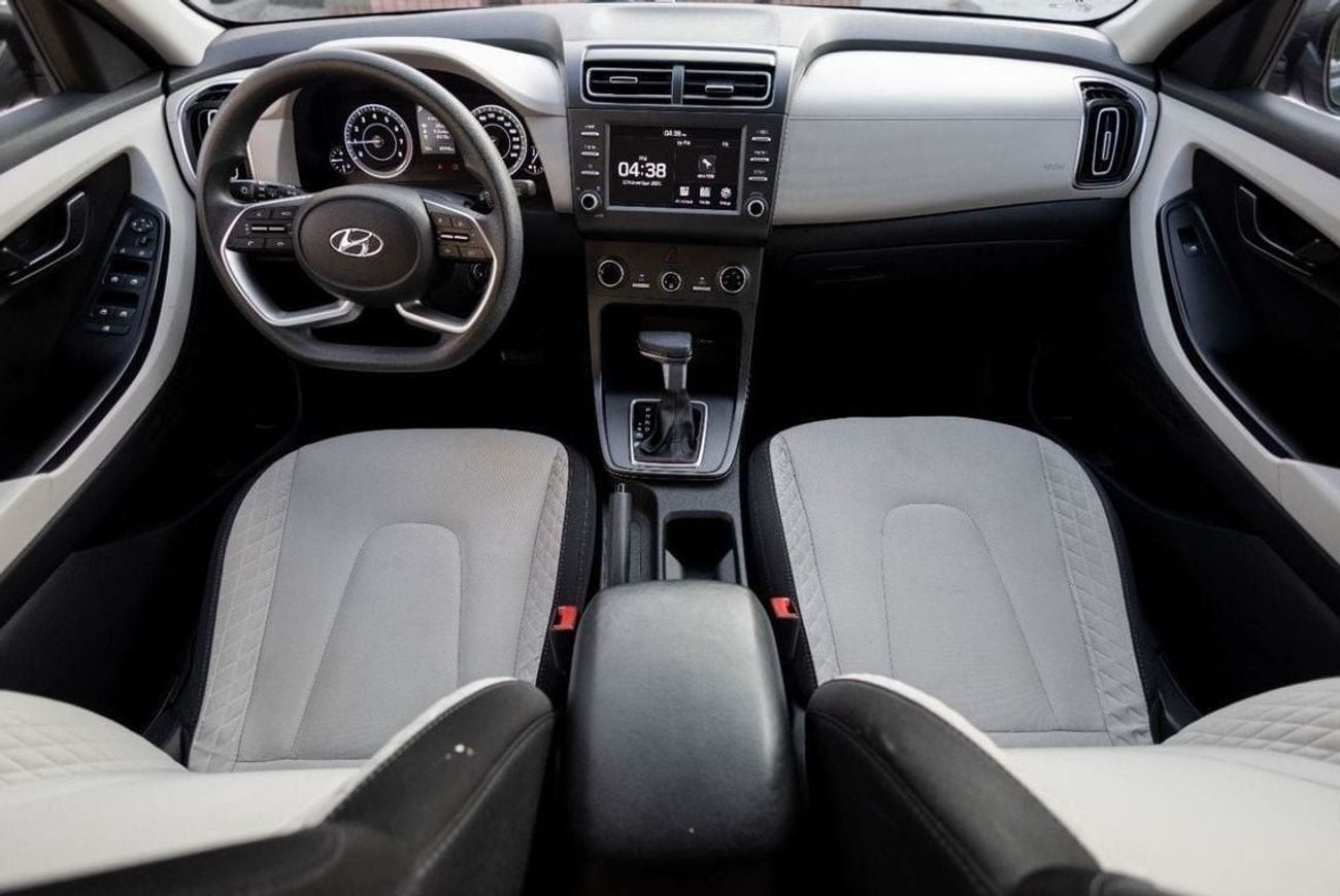 Hyundai Creta Std 1.5L Hyundai Creta 2022 GCC under Warranty with Flexible Down-Payment.