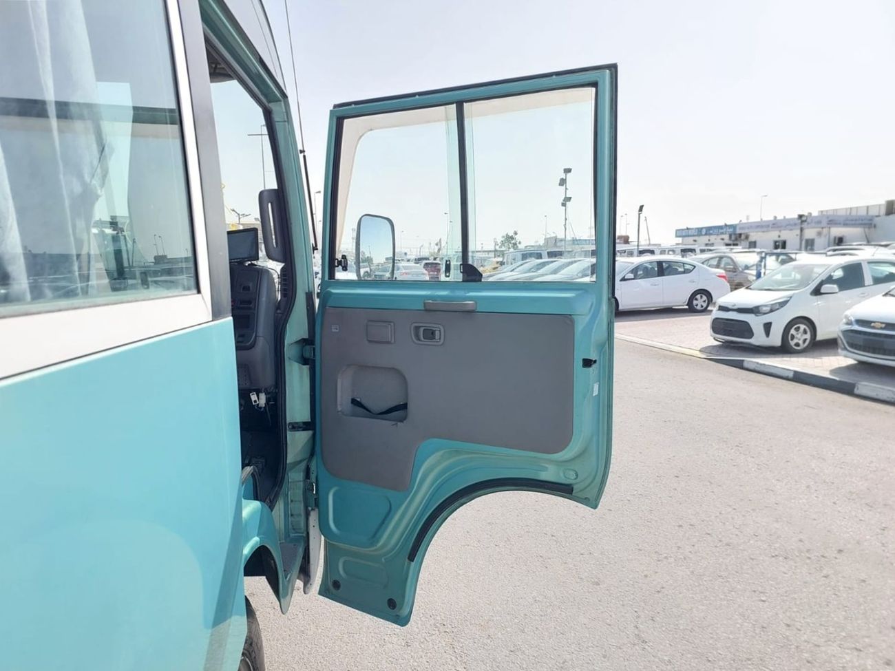 Nissan Civilian (RAMADAN OFFER) NISSAN CIVILIAN BUS RHD 2000 MODEL 4.2 L DIESEL AUTOMATIC(PM01043)