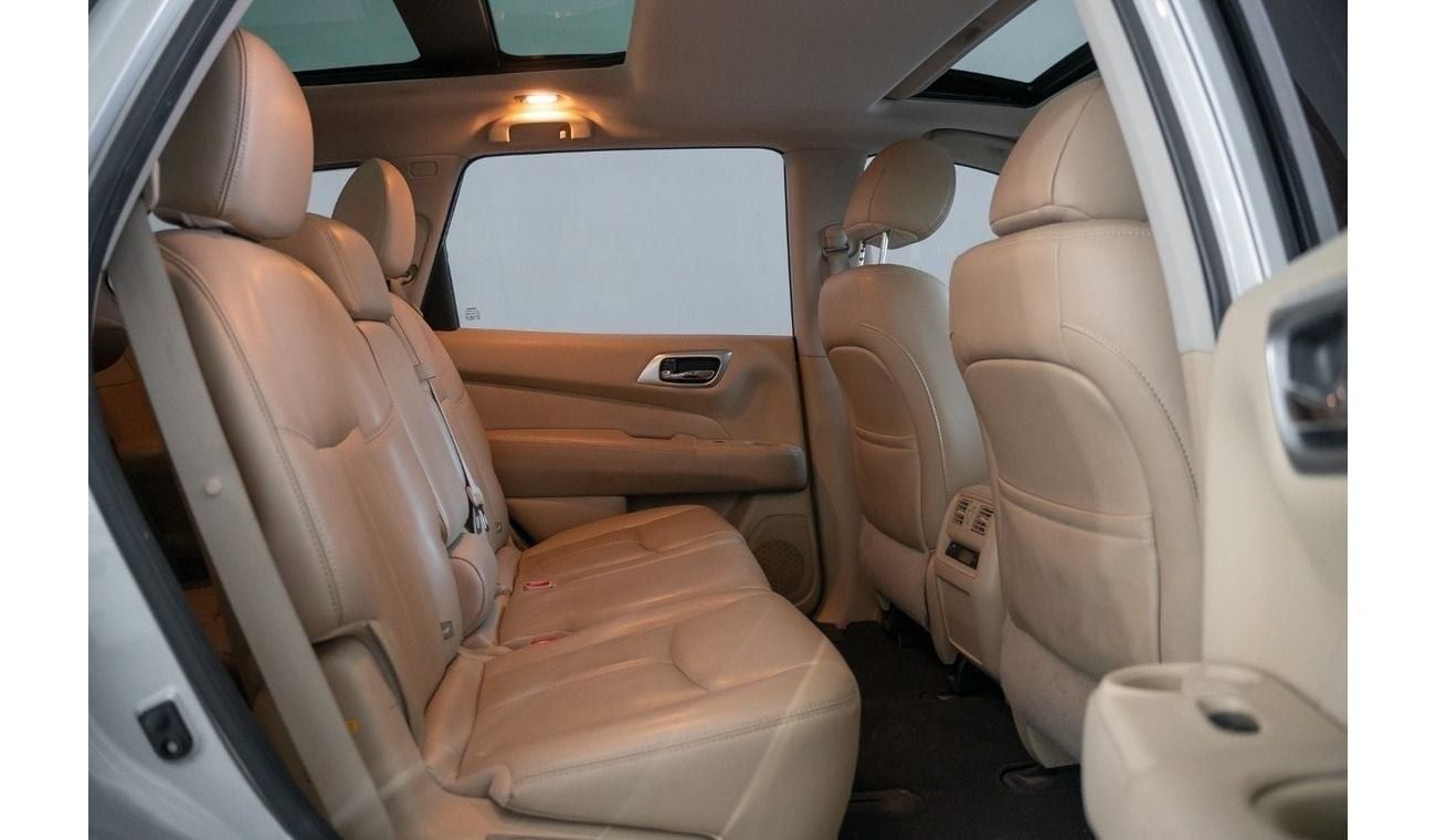 Nissan Pathfinder SV 3.5L (271 HP) 2018 Nissan Pathfinder SV / Full Nissan Service History