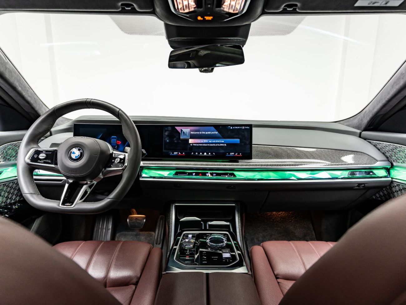 BMW 740Li 2024 BMW 760Li, March 2029 BMW Warranty + Service Contract, Low KMs, GCC