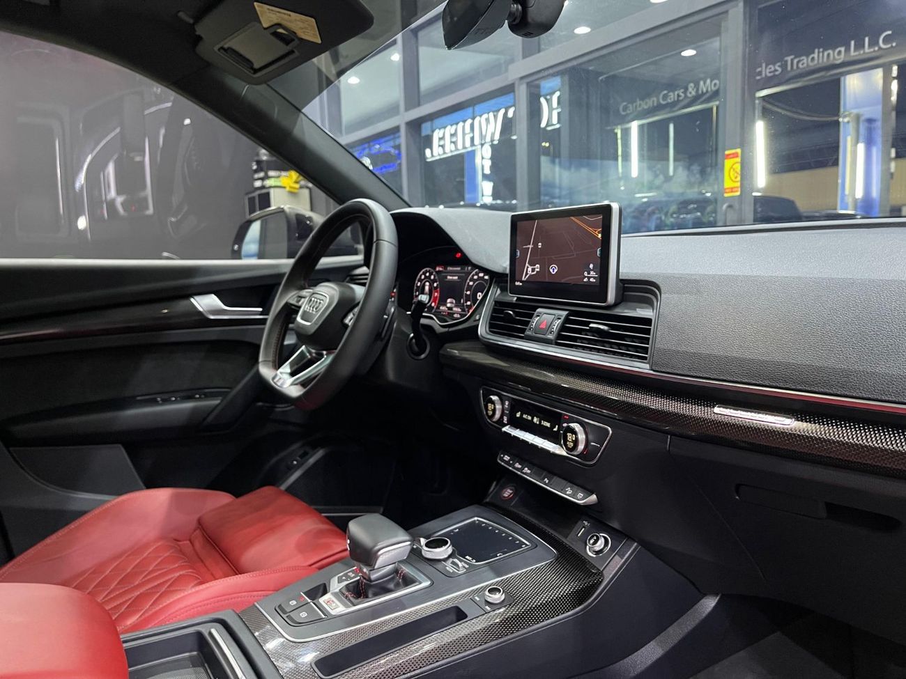 أودي SQ5 Sportback TFSI quattro 3.0L