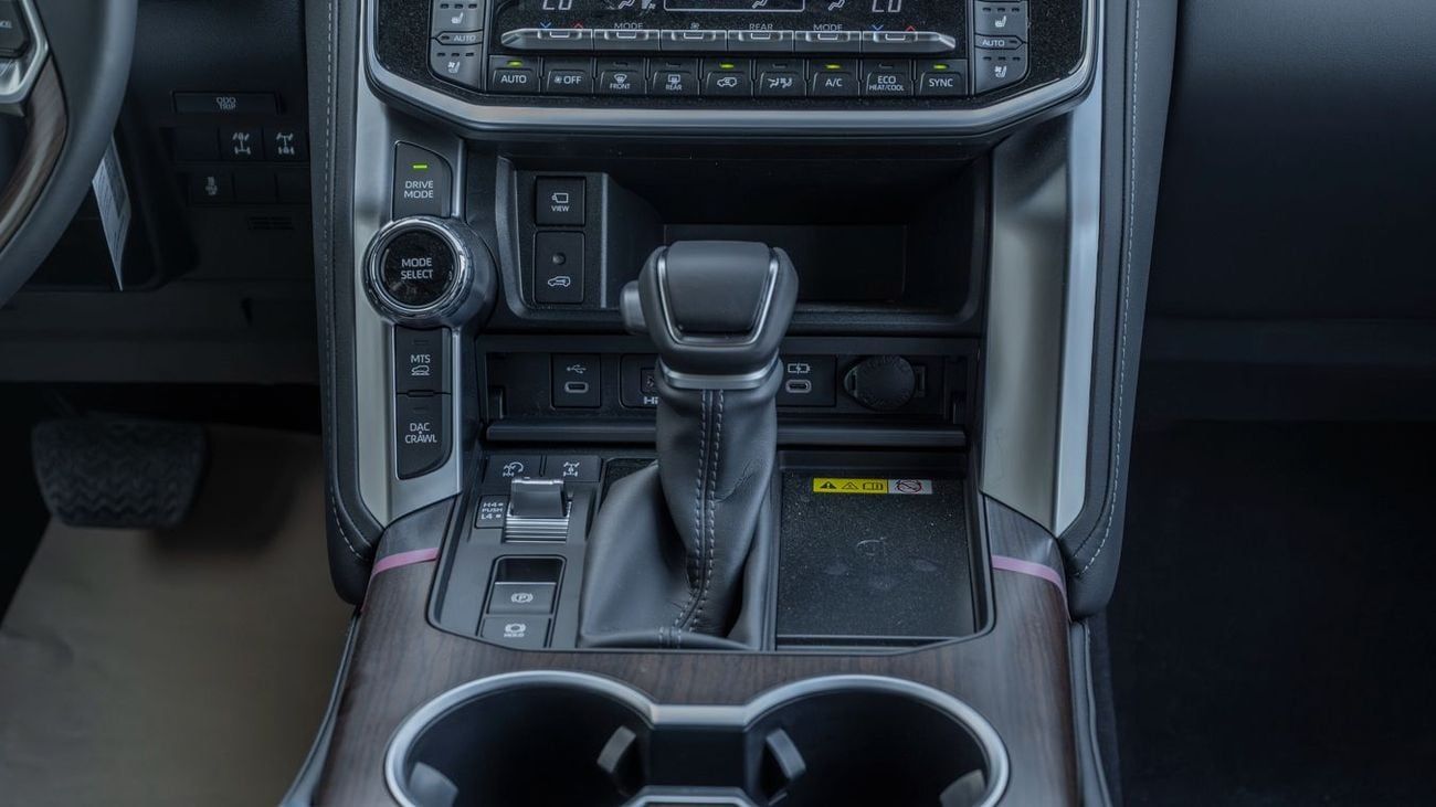 تويوتا لاند كروزر VXR TOYOTA LANDCRUISER 3.3 VX HIGH -2026YM