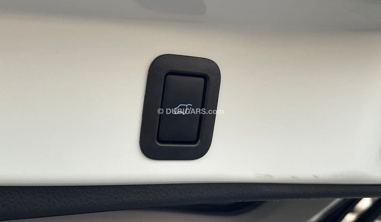 تويوتا هايلاندر 2017 TOYOTA HIGHLANDER  full options XLE 4x4 IMPORTED FROM USA VERY CLEAN CAR INSIDE AND OUT SIDE FO