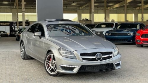 Mercedes-Benz CLS 63 AMG مرسيدس CLS 63 ///AMG موديل 2013 خليجي مسرفس كامل وبحالة ممتازة جدا ما يحتاج ايا شي  فول كاربون فايبر