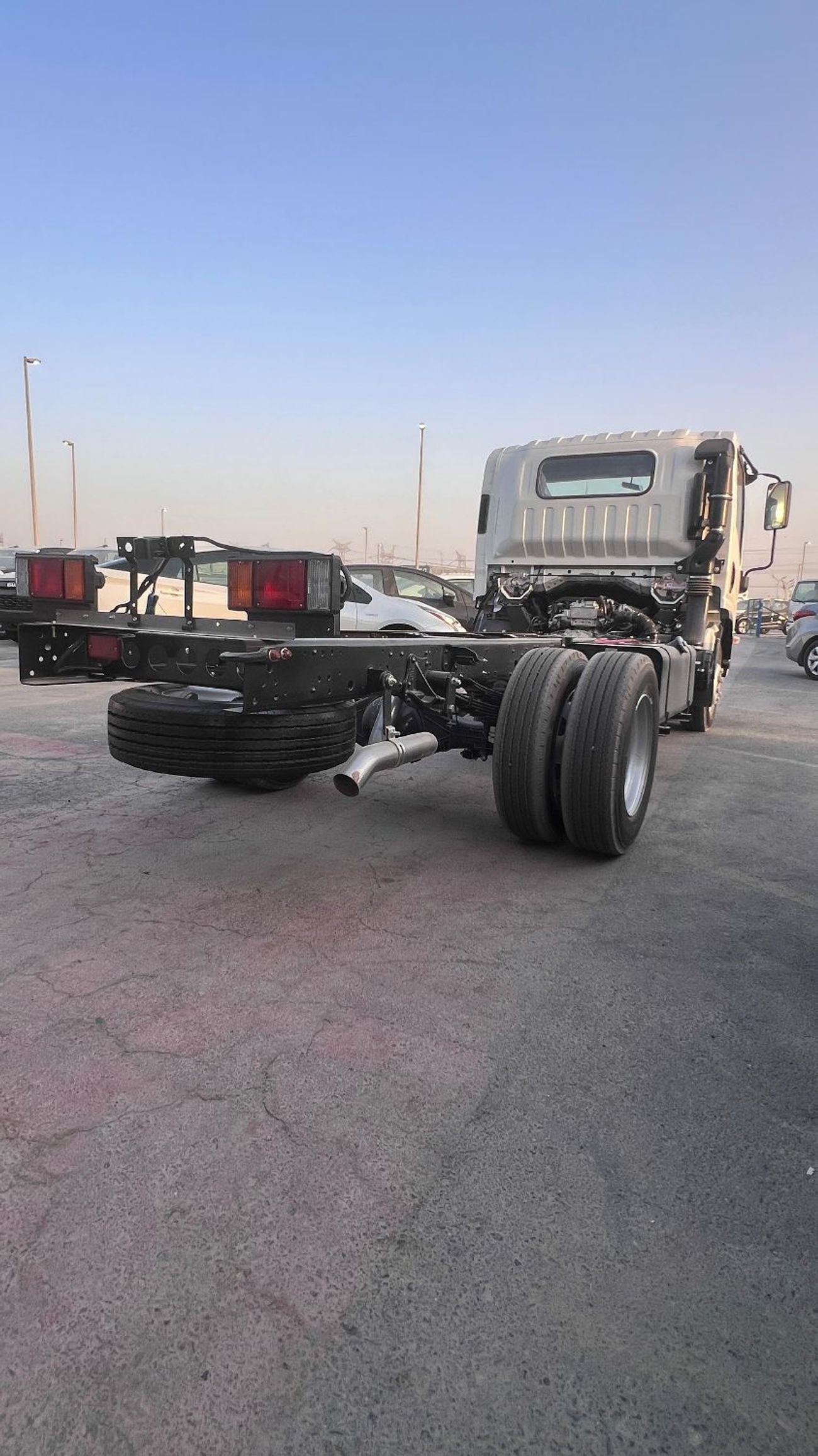 Isuzu NPR Isuzu NPR85H22L GVW 6.5 Ton, Payload 4 Ton