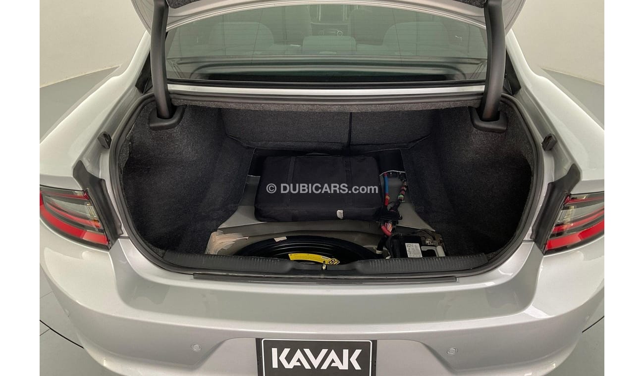 Dodge Charger SXT / SE