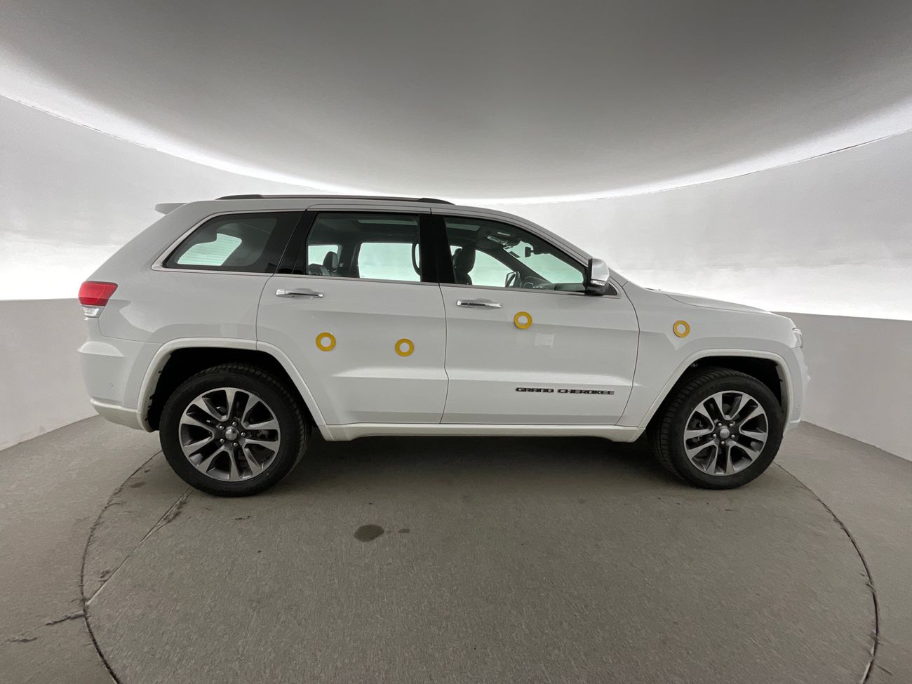 Jeep Grand Cherokee Overland | National Day Celebration | Guaranteed Warranty | 0 Down Payment