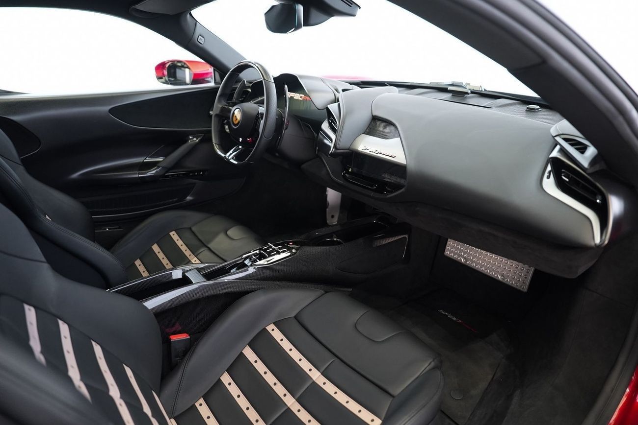 Ferrari SF90 Stradale Ferrari SF90 Stradale Assetto Fiorano