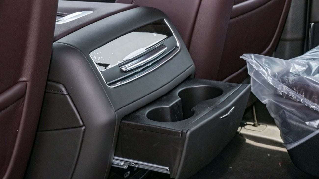 Cadillac Escalade Cadillac Escalade 600 Sport Platinum 6.2L | V8 | AWD | 2024 Brand New For Export