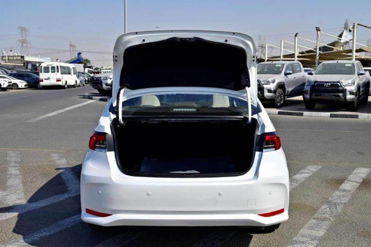 تويوتا كورولا 2025 TOYOTA COROLLA  2.0L PETROL 5 SEAT AT
