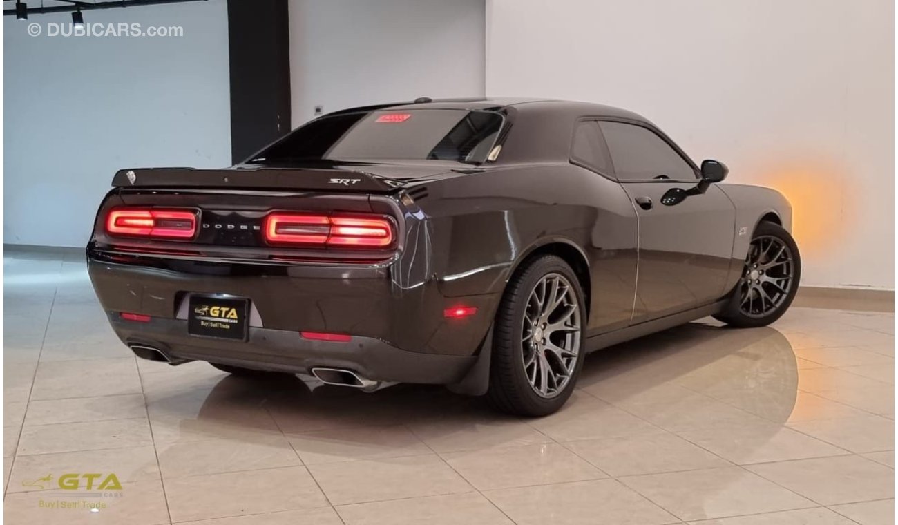 دودج تشالينجر 2016 Dodge Challenger SRT8 Hellcat, Dodge Warranty, Full Service History, Very Low KMs, GCC