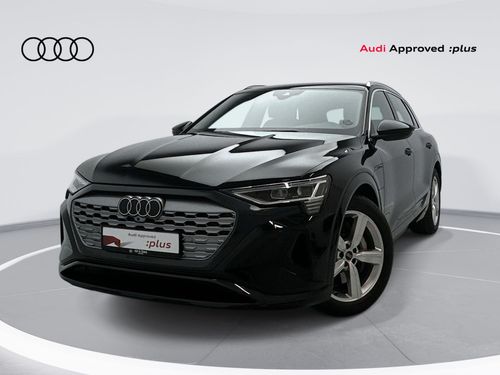 Audi Q8 etron 55 quattro Advanced Q8 Advanced 55 e-tron quat 408hp (Ref# 028490)