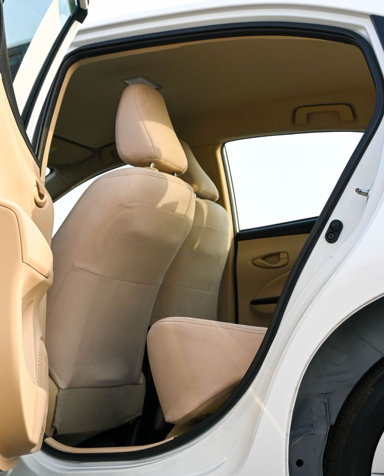 Toyota Yaris 1.5L E TOYOTA YARIS 2022 GCC SE IN EXCELLENT CONDITION